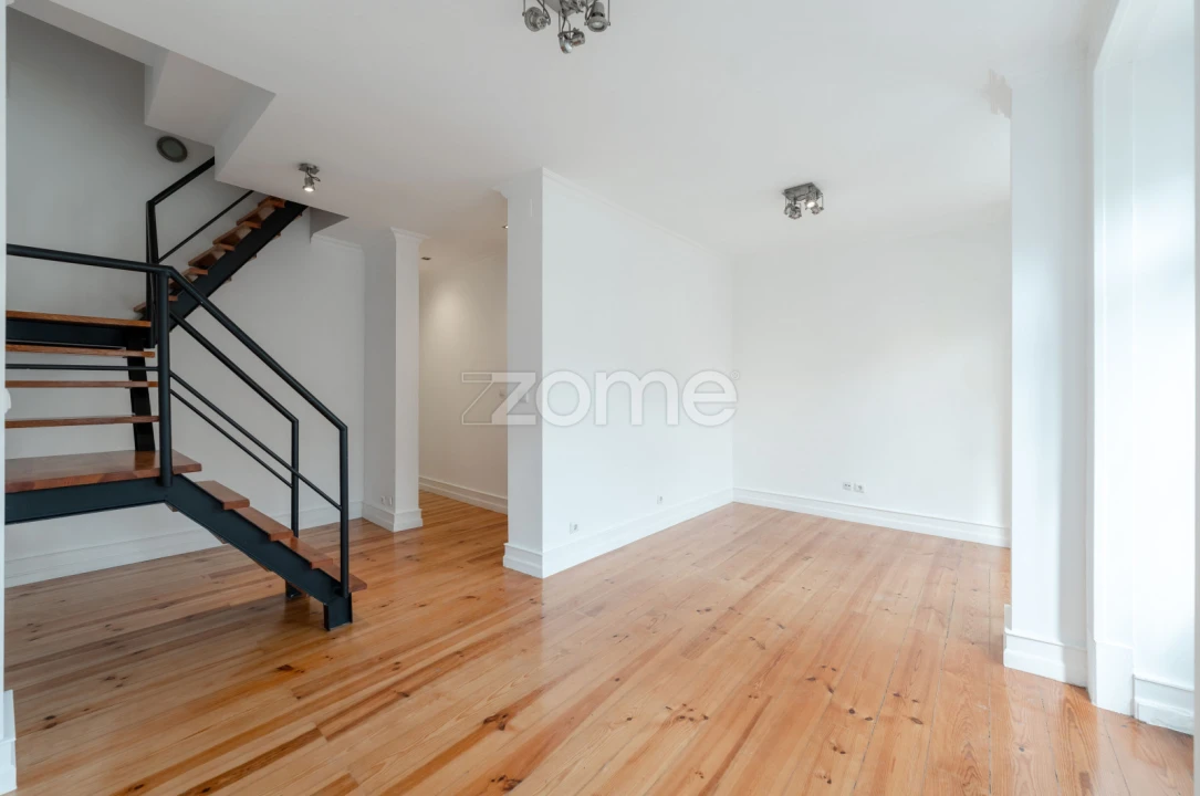 Apartamento T3 para Venda em Campo de Ourique Foto 9