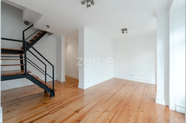 Apartamento T3 para Venda em Campo de Ourique Foto 9