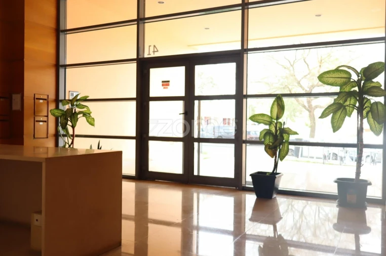 Apartamento T2 para Arrendamento em Olivais Foto 17