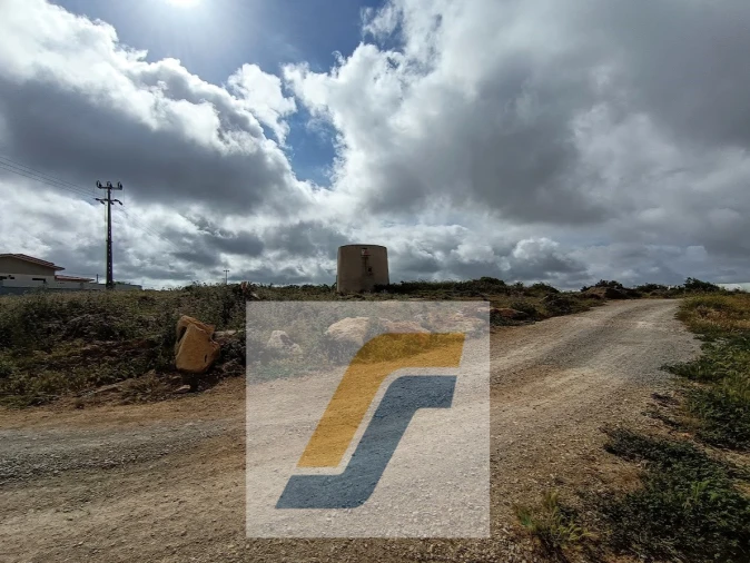 Terreno para Venda em São Bartolomeu dos Galegos e Moledo Foto 21