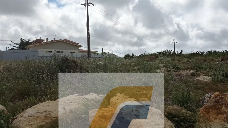 Terreno para Venda em São Bartolomeu dos Galegos e Moledo