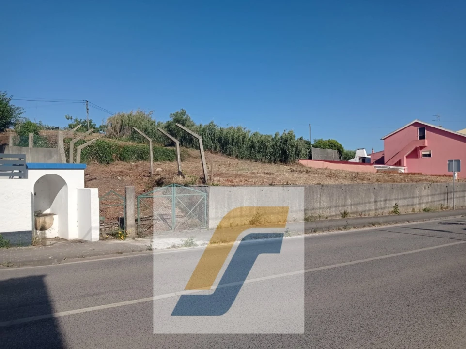 Terreno para Venda em A dos Cunhados e Maceira Foto 2