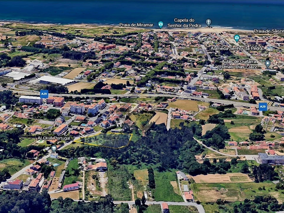 Terreno para Venda em Arcozelo Foto 12