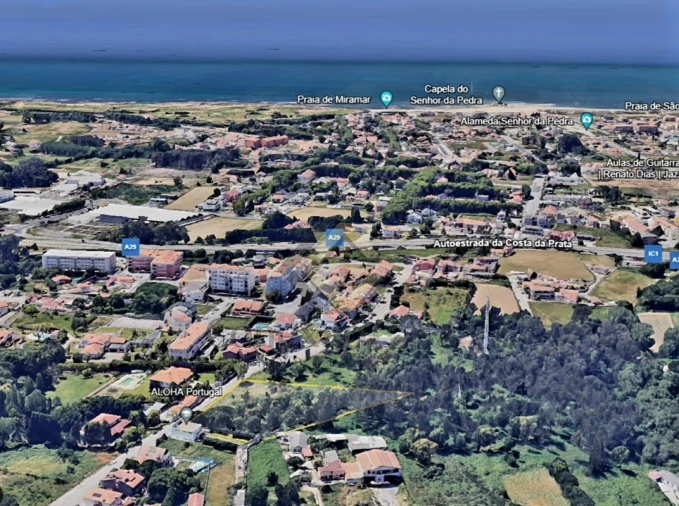 Terreno para Venda em Arcozelo Foto 11