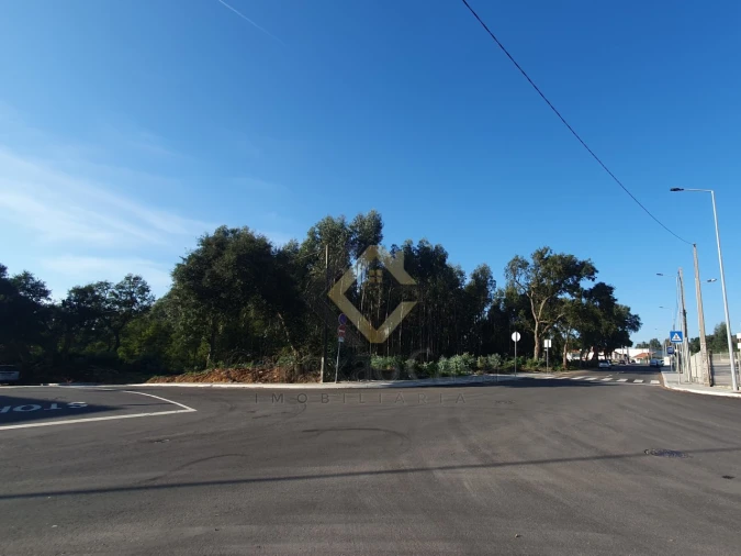 Terreno para Venda em Arcozelo Foto 4