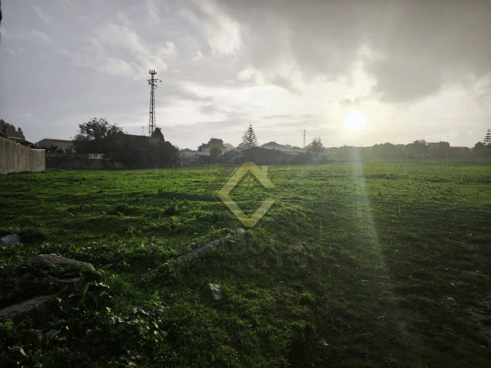 Terreno para Venda em Serzedo e Perosinho Foto 2