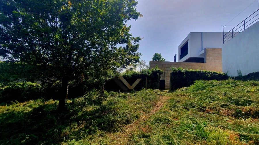 Terreno para Venda em Vilar de Andorinho Foto 7