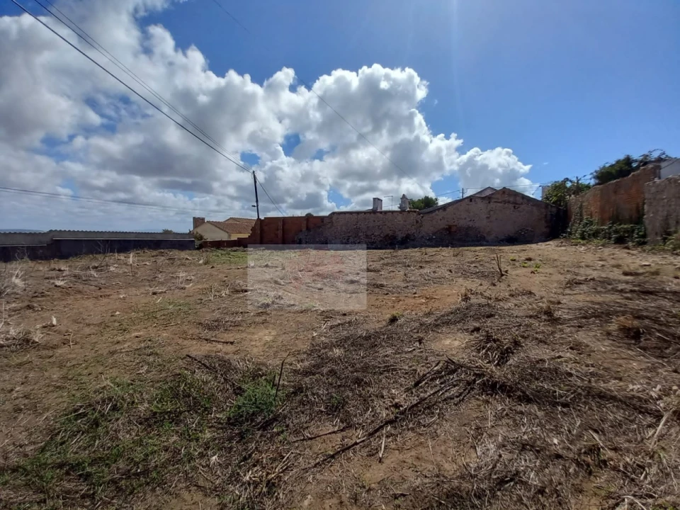 Terreno para Venda em Caldas da Rainha - Santo Onofre e Serra do Bouro Foto 2