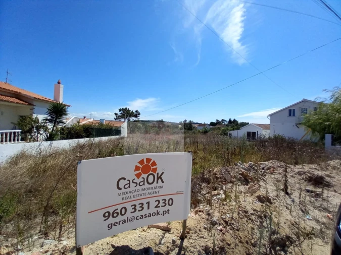 Terreno para Venda em Santa Maria, São Pedro e Sobral da Lagoa