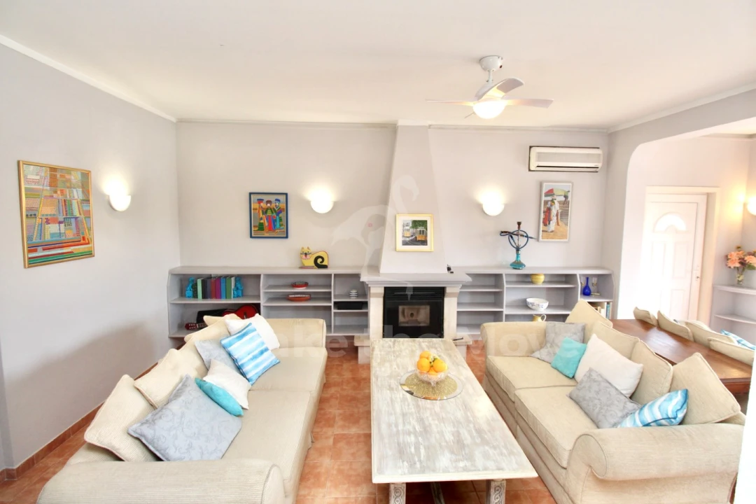 Moradia T3 para Venda em Pechão Foto 6