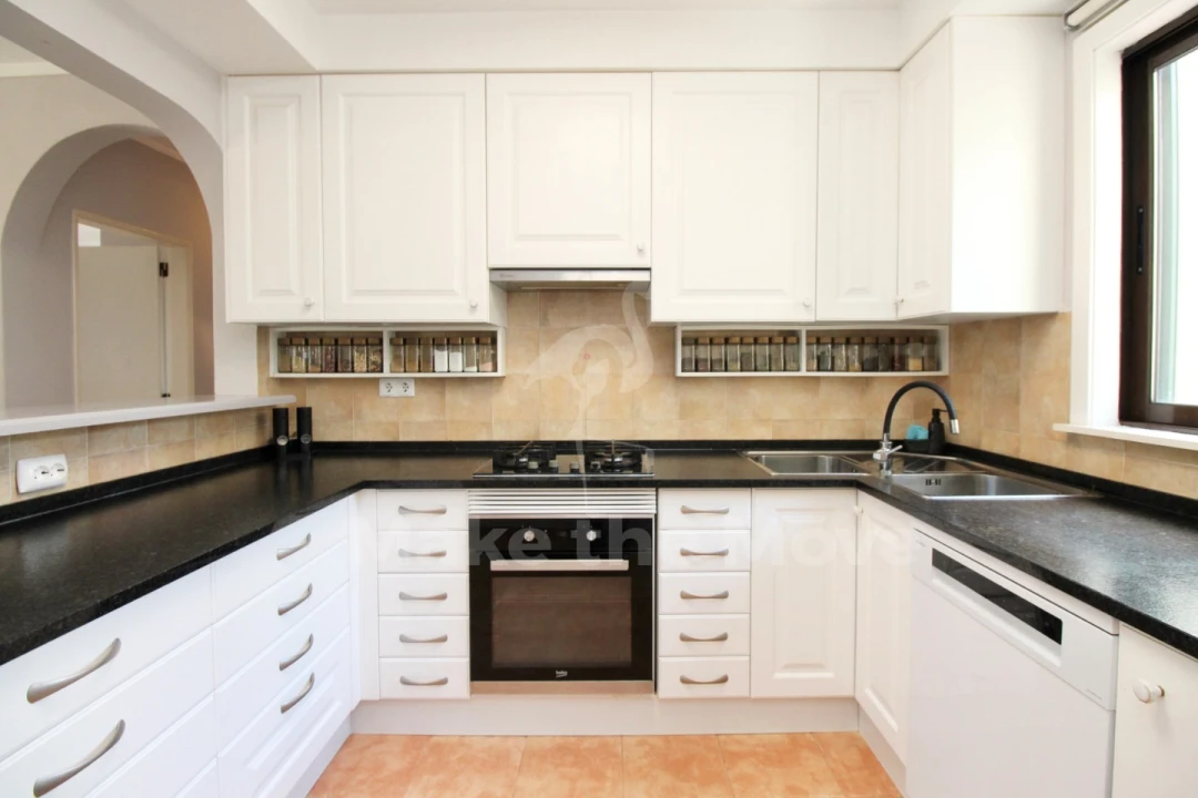 Moradia T3 para Venda em Pechão Foto 8