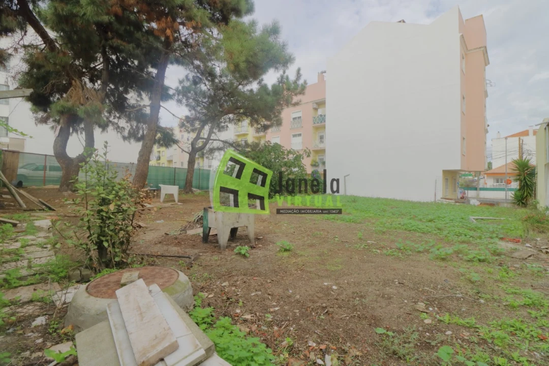 Terreno para Venda em Quinta do Conde Foto 5
