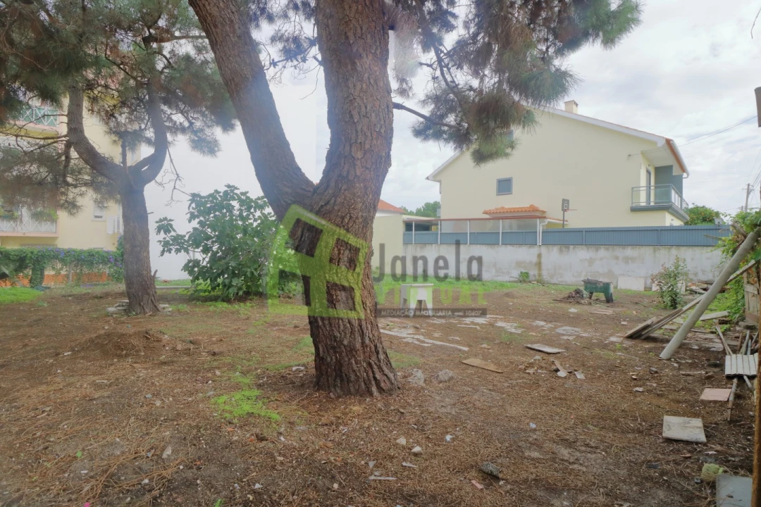 Terreno para Venda em Quinta do Conde Foto 4