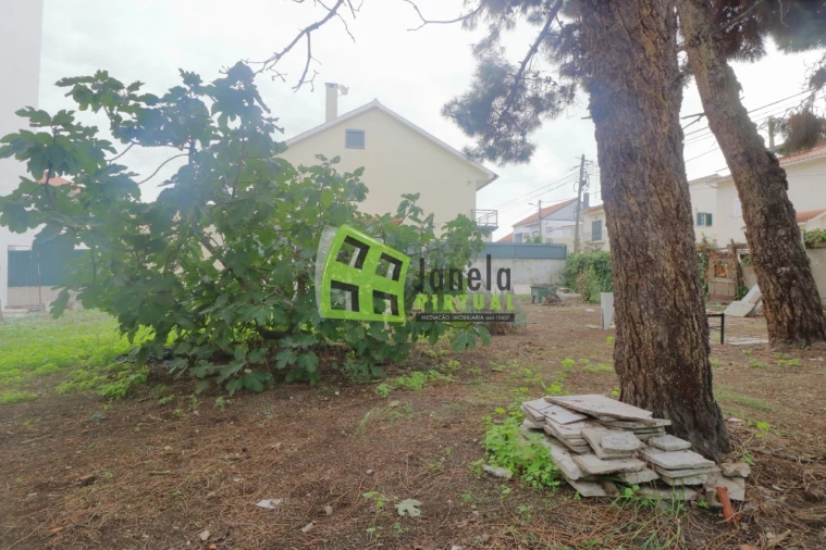 Terreno para Venda em Quinta do Conde Foto 9