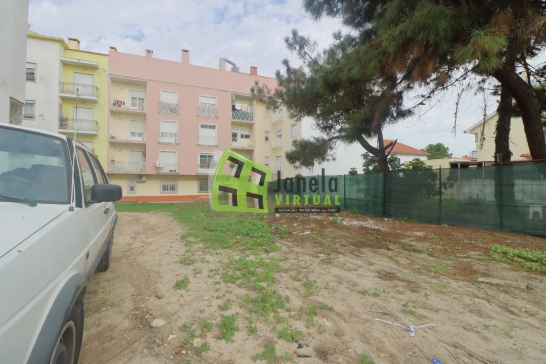Terreno para Venda em Quinta do Conde Foto 4