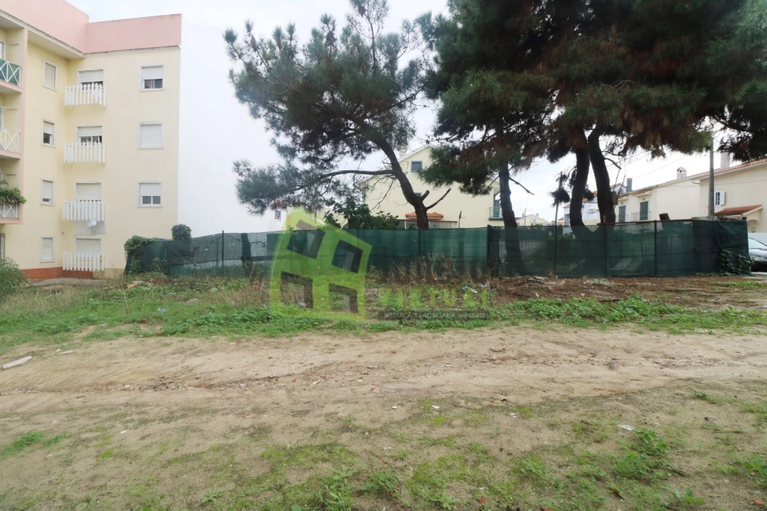 Terreno para Venda em Quinta do Conde Foto 5