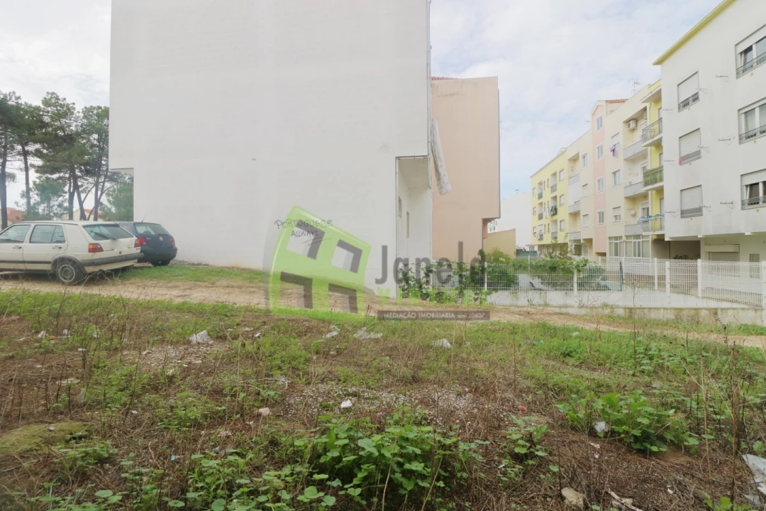 Terreno para Venda em Quinta do Conde Foto 10