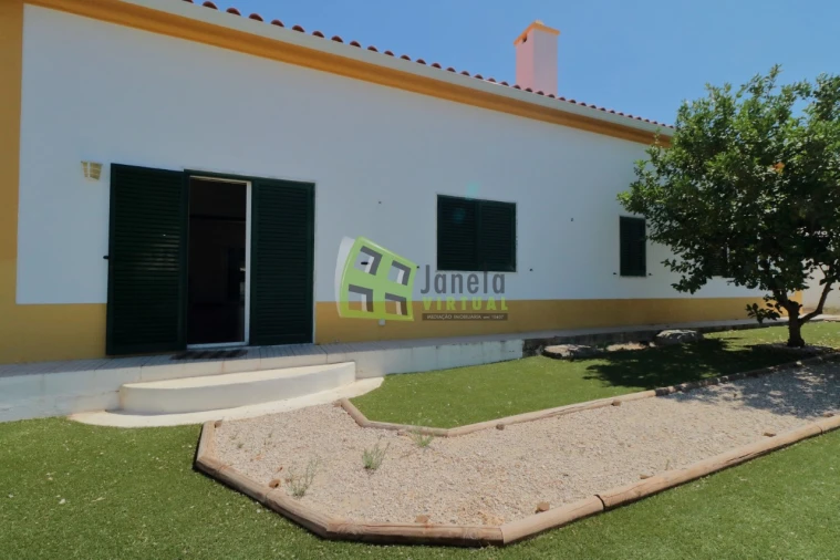 Moradia T4 para Venda em Quinta do Anjo Foto 31