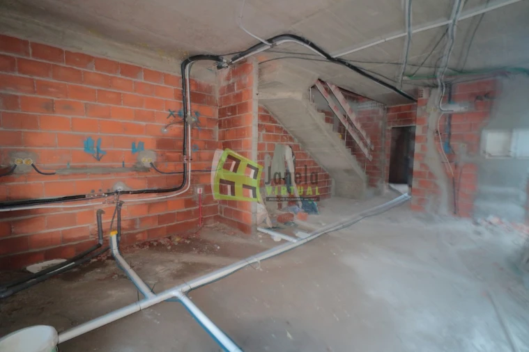 Moradia T3 para Venda em Fernao Ferro Foto 3