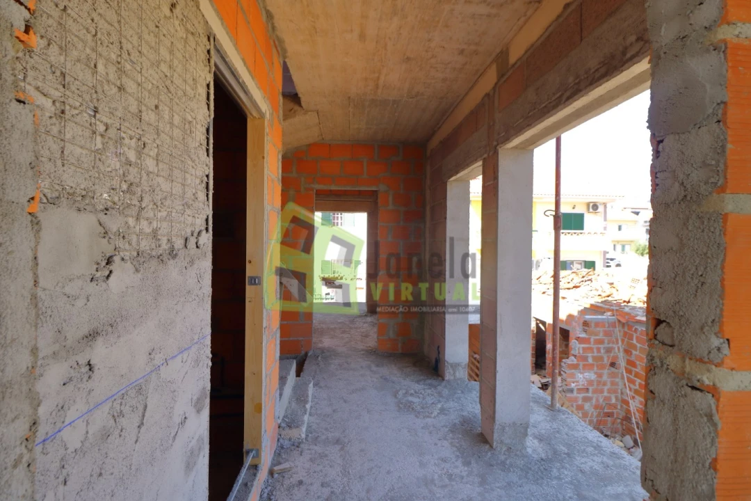 Moradia T3 para Venda em Quinta do Conde Foto 32
