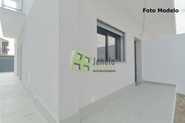 Moradia T3 para Venda em Quinta do Conde Foto 5