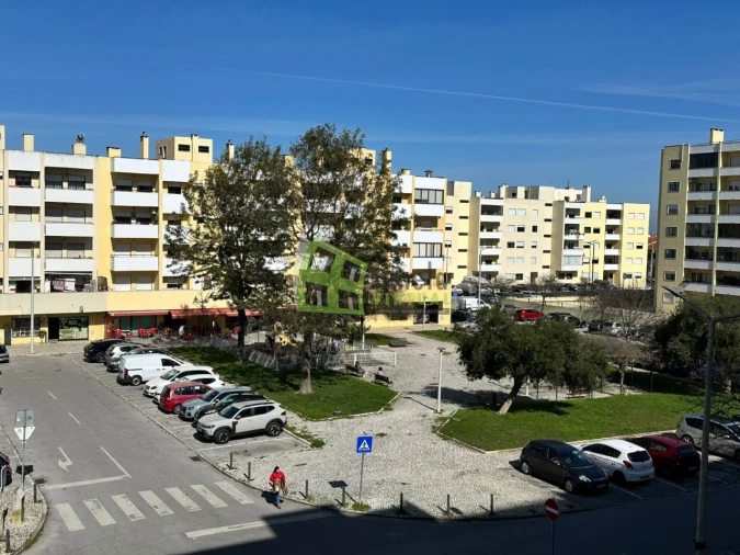 Apartamento T3 para Venda em Barreiro e Lavradio Foto 3