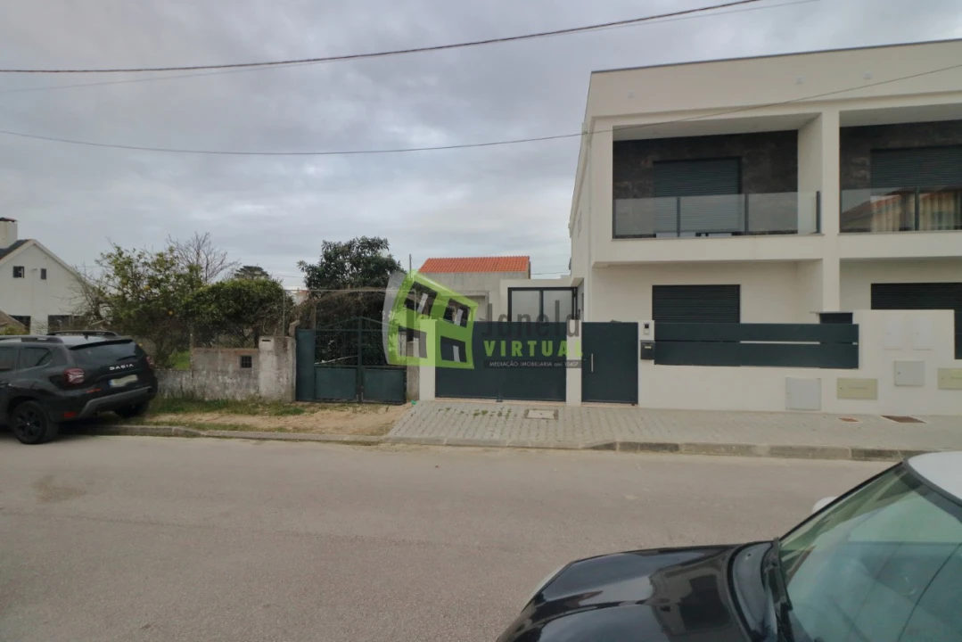 Moradia T3 para Venda em Fernao Ferro Foto 17