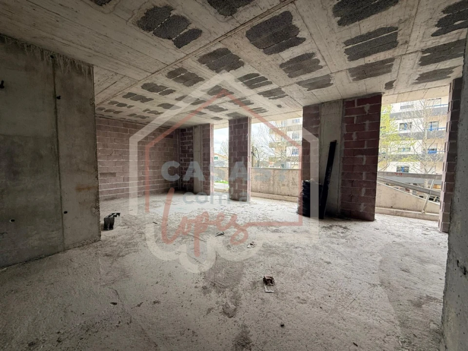 Apartamento T1 para Venda em Esgueira Foto 2