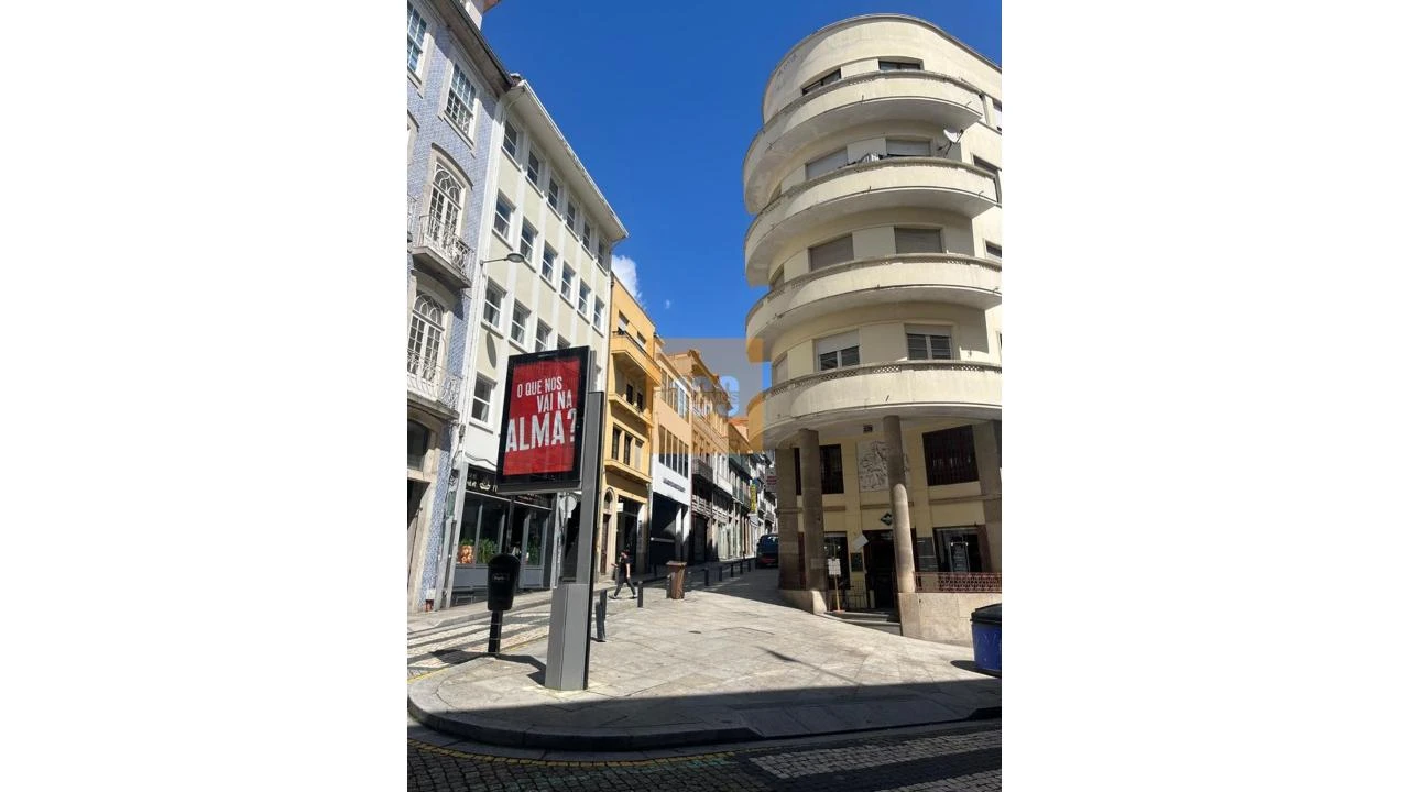Negócio para Arrendamento em Cedofeita, Santo Ildefonso, Sé, Miragaia, São Nicolau e Vitória Foto 15