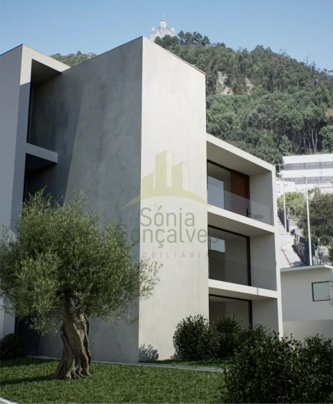 Terreno para Venda em Santa Maria Maior e Monserrate e Meadela