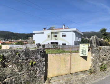 Terreno para Venda em Perre