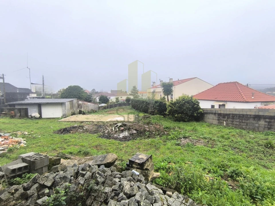 Terreno para Venda em Santa Marta de Portuzelo Foto 7