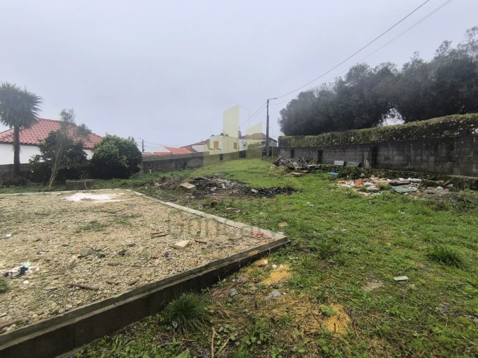 Terreno para Venda em Santa Marta de Portuzelo Foto 4