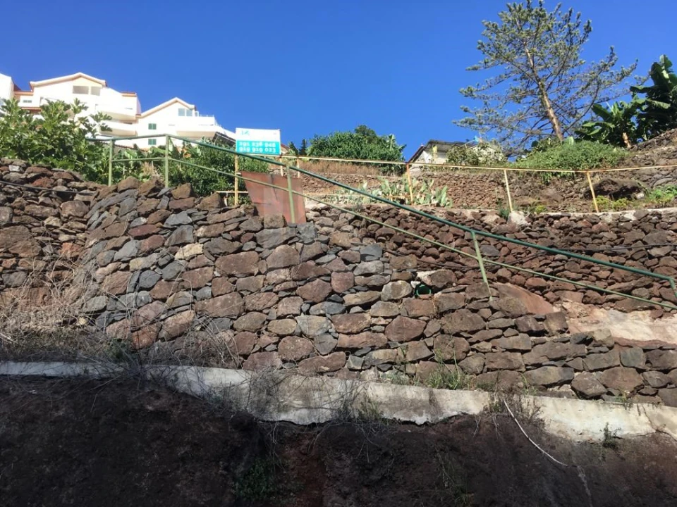 Terreno para Venda em Camara de Lobos Foto 16