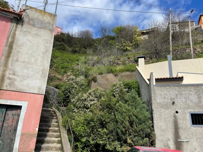 Terreno para Venda em Estreito de Camara de Lobos Foto 16