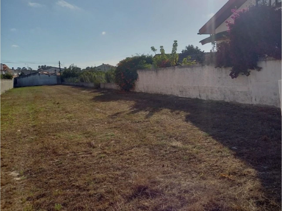 Terreno para Venda em Gafanha da Nazaré Foto 2