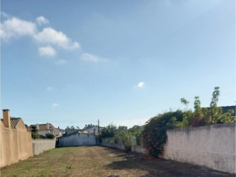 Terreno para Venda em Gafanha da Nazaré Foto 1