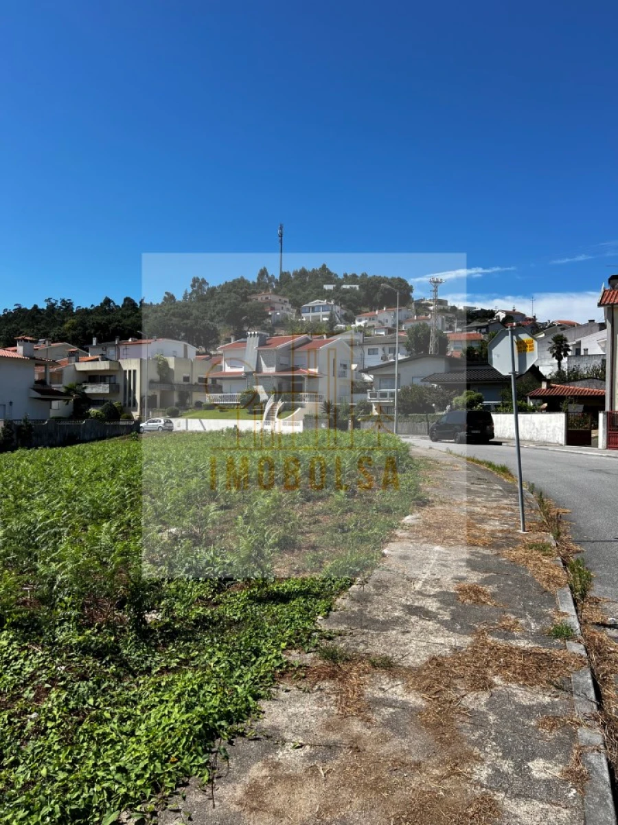 Terreno para Venda em Vila Nova de Famalicão e Calendário Foto 5