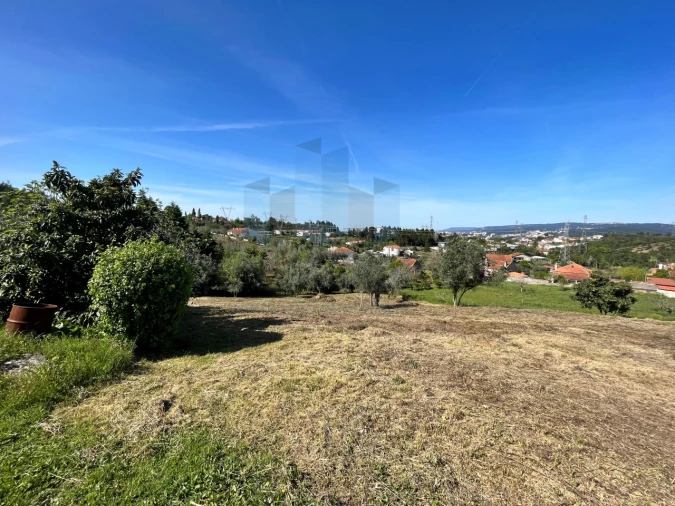 Terreno para Venda em Santa Clara e Castelo Viegas