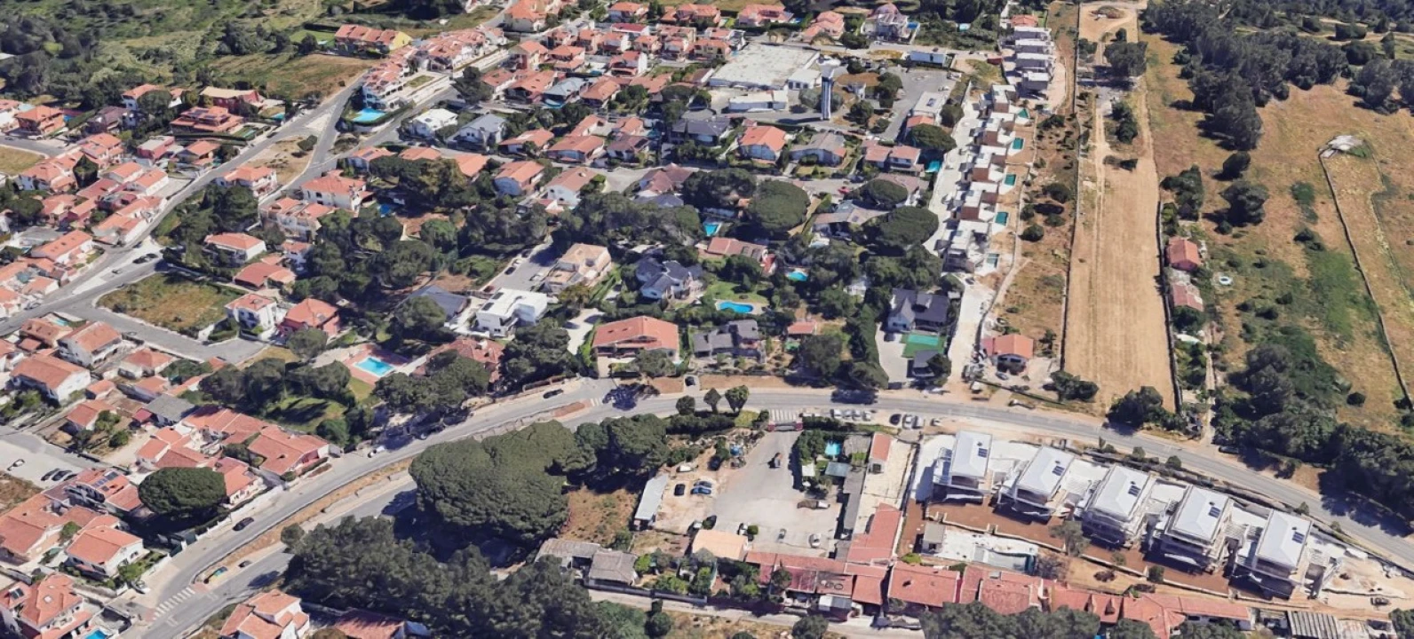 Terreno para Venda em Alcabideche Foto 3