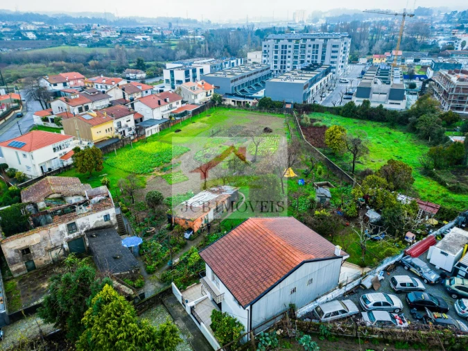 Terreno para Venda em Ermesinde Foto 8