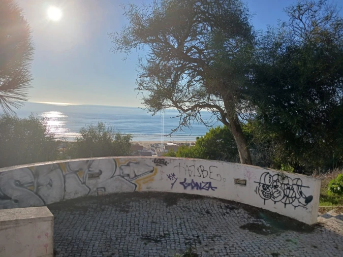 Terreno para Venda em Charneca de Caparica e Sobreda Foto 12