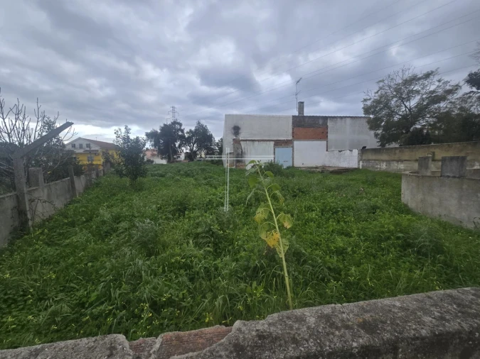 Terreno para Venda em Corroios Foto 3