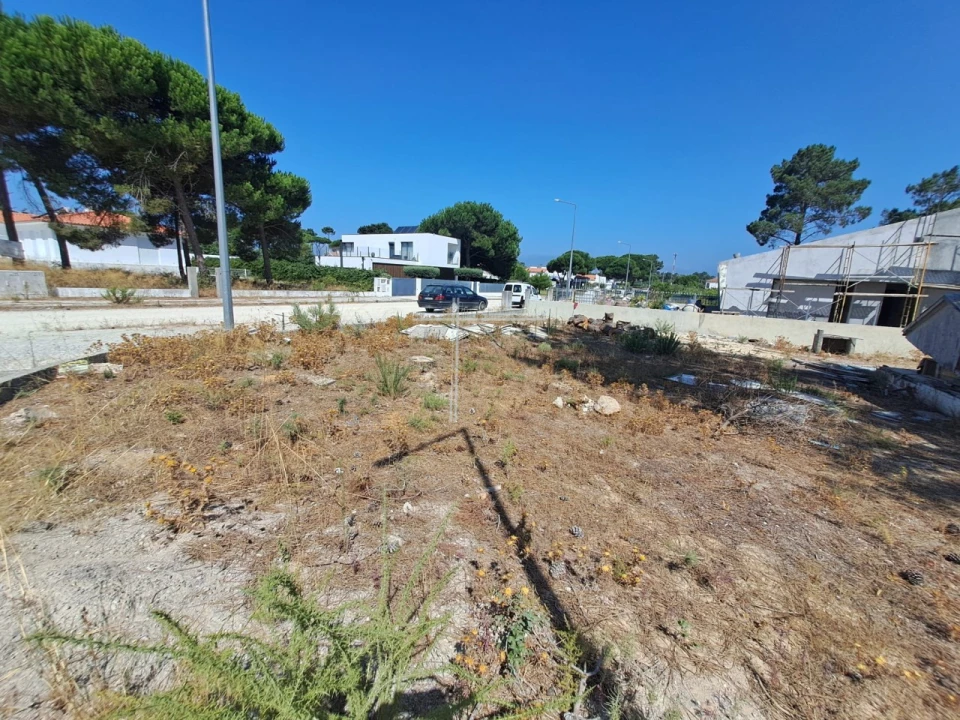 Terreno para Venda em Sesimbra (Castelo) Foto 3