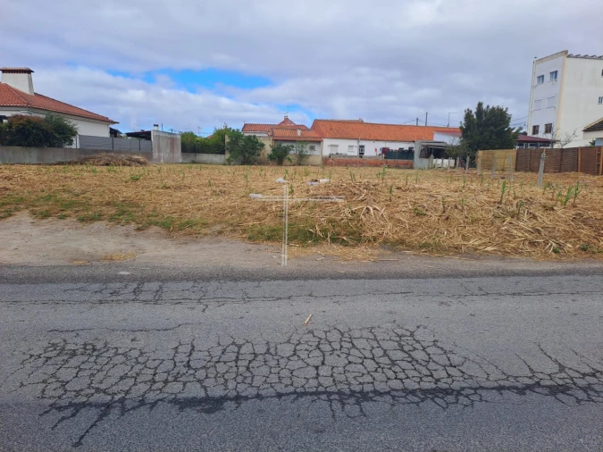 Terreno para Venda em Charneca de Caparica e Sobreda Foto 10