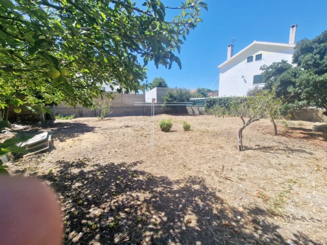 Terreno para Venda em Charneca de Caparica e Sobreda Foto 7