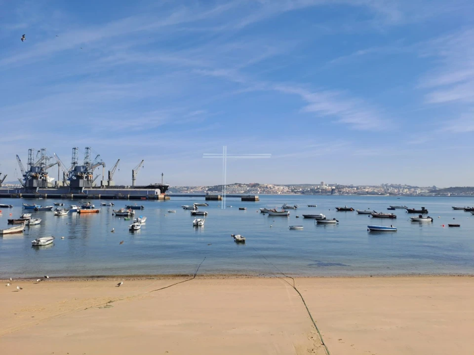 Terreno para Venda em Caparica e Trafaria Foto 14