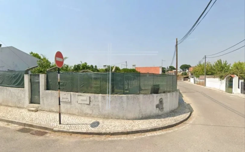 Terreno para Venda em Charneca de Caparica e Sobreda Foto 4