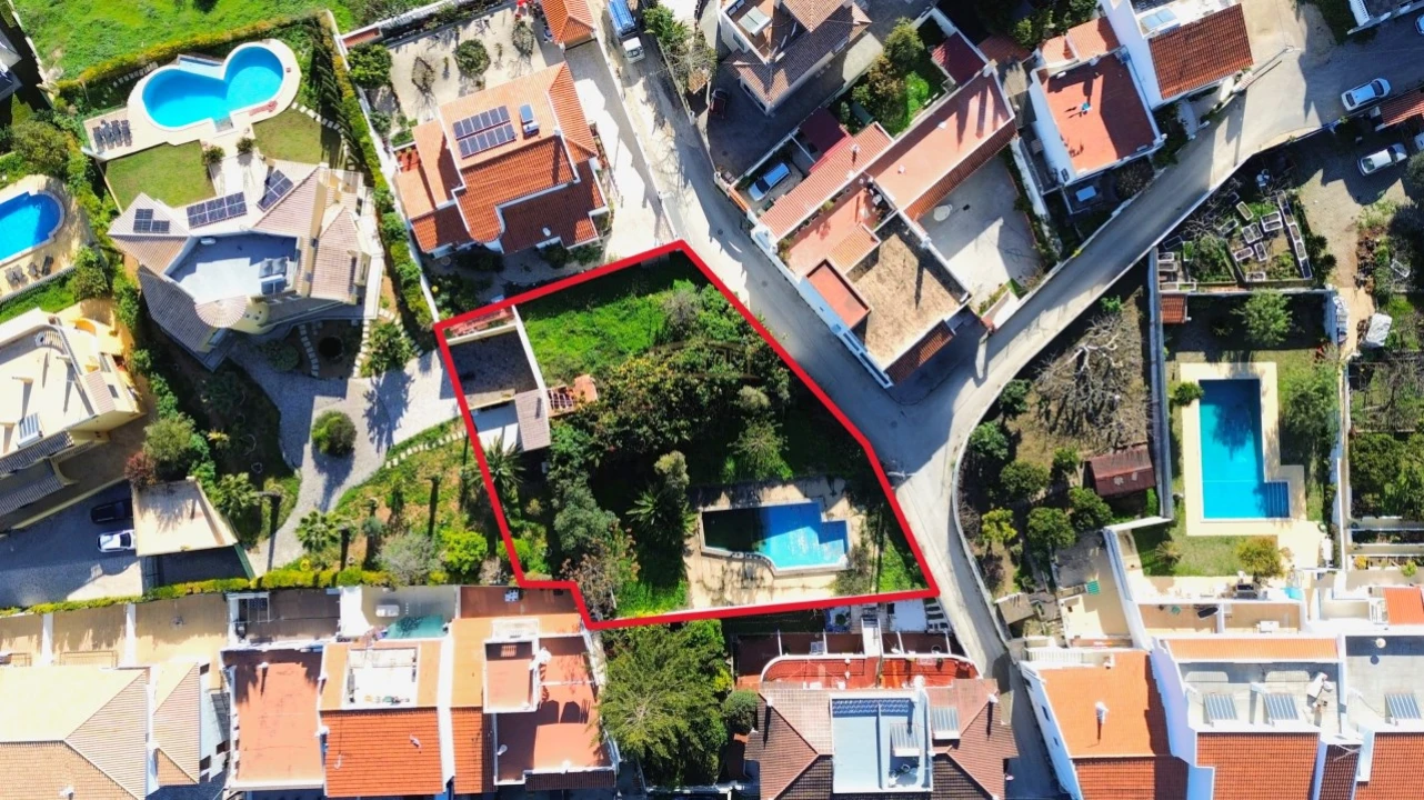 Terreno para Venda em Albufeira e Olhos de Água Foto 4