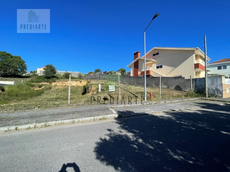 Terreno para Venda em Gulpilhares e Valadares Foto 2